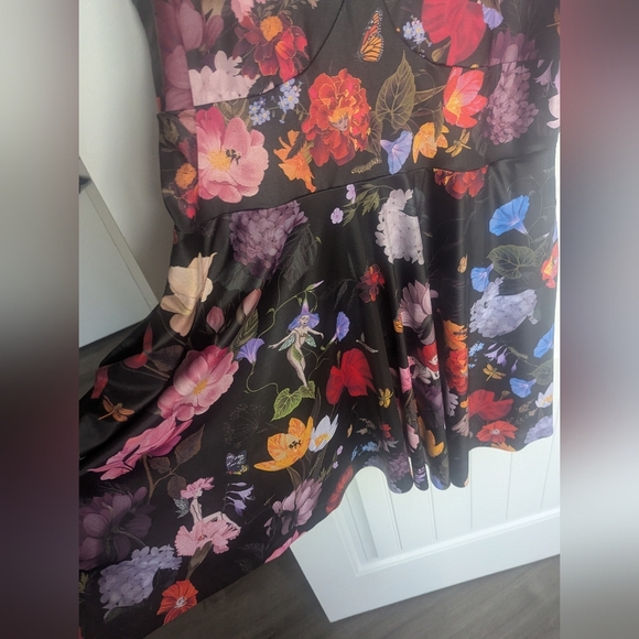 BLACKMILK NYMPH GARDEN MARILYN DRESS - XXL - Picture 4 of 8